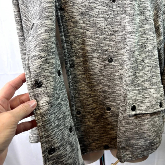 Anthro Guest Editor Gray Sweater Jacket Snap Closure Size Medium - Picture 8 of 14